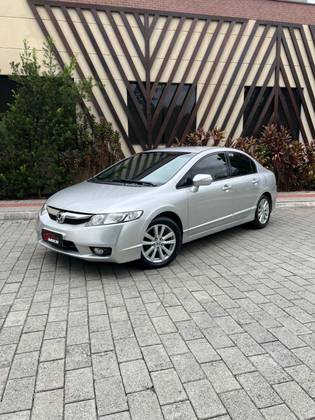 HONDA CIVIC 1.8 LXL 16V FLEX 4P AUTOMÁTICO HONDA CIVIC 1.8 LXL 16V FLEX 4P AUTOMÁTICO